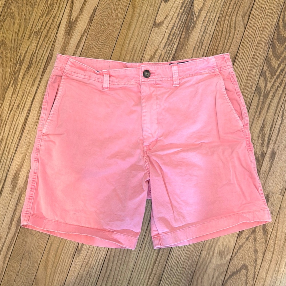 Vineyard Vines men’s island short